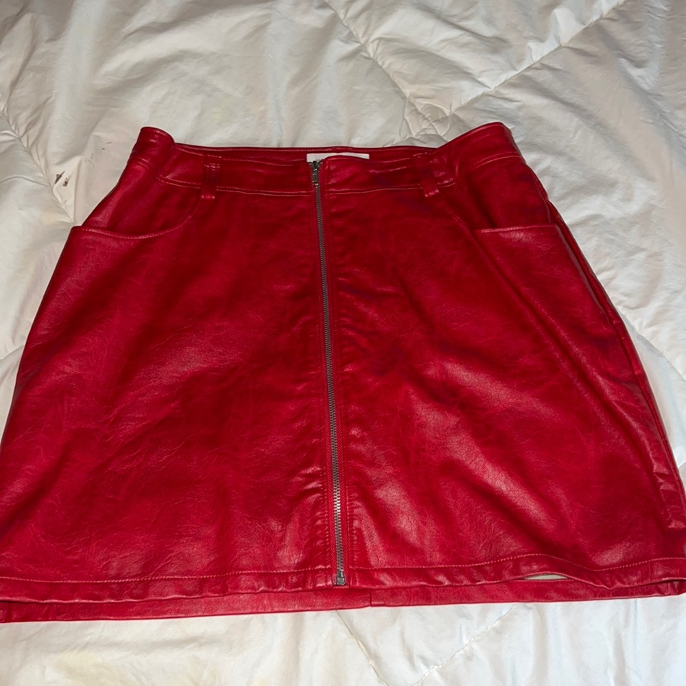 NBW red leather skirt ❤️